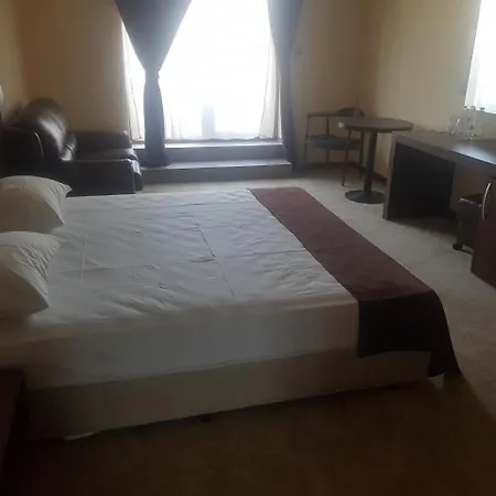 Satellite Hotel 호텔 소피아