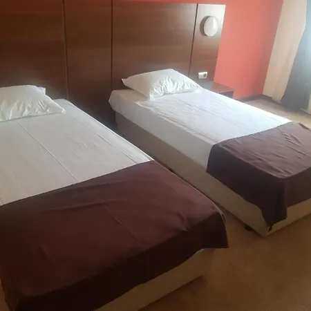 Satellite Hotel 4*